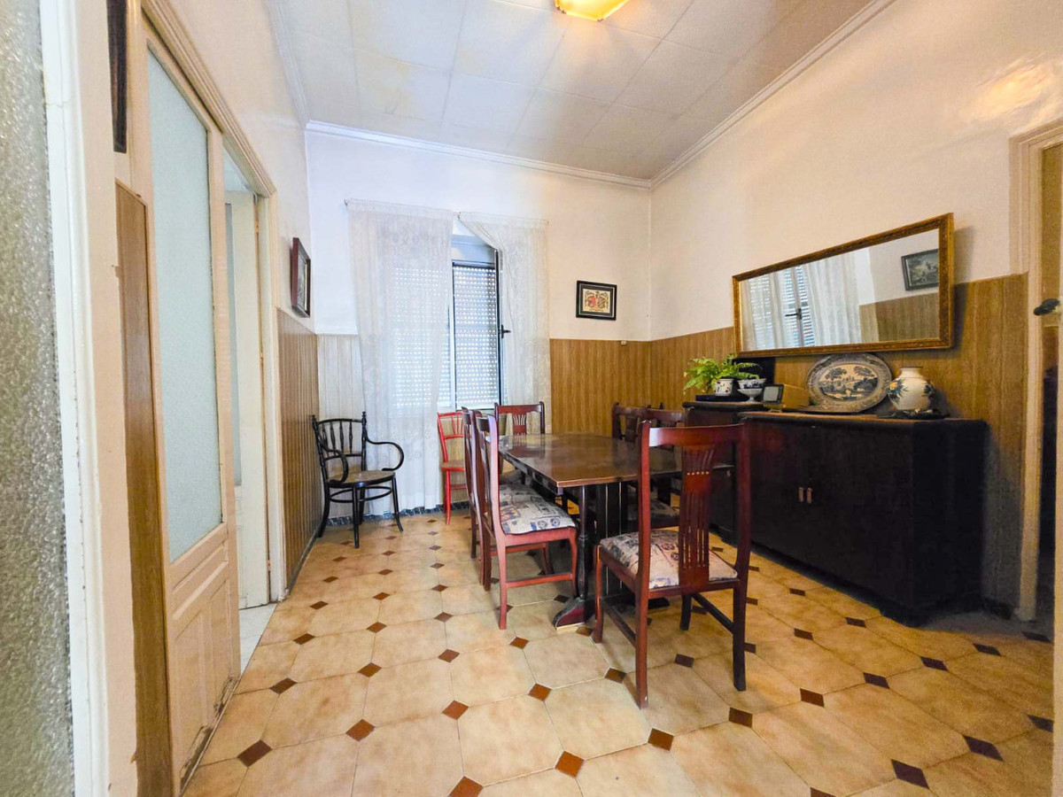 Proprietate 30