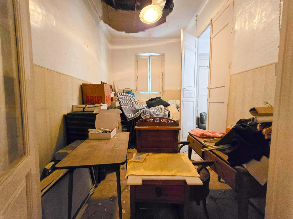 Proprietate 44