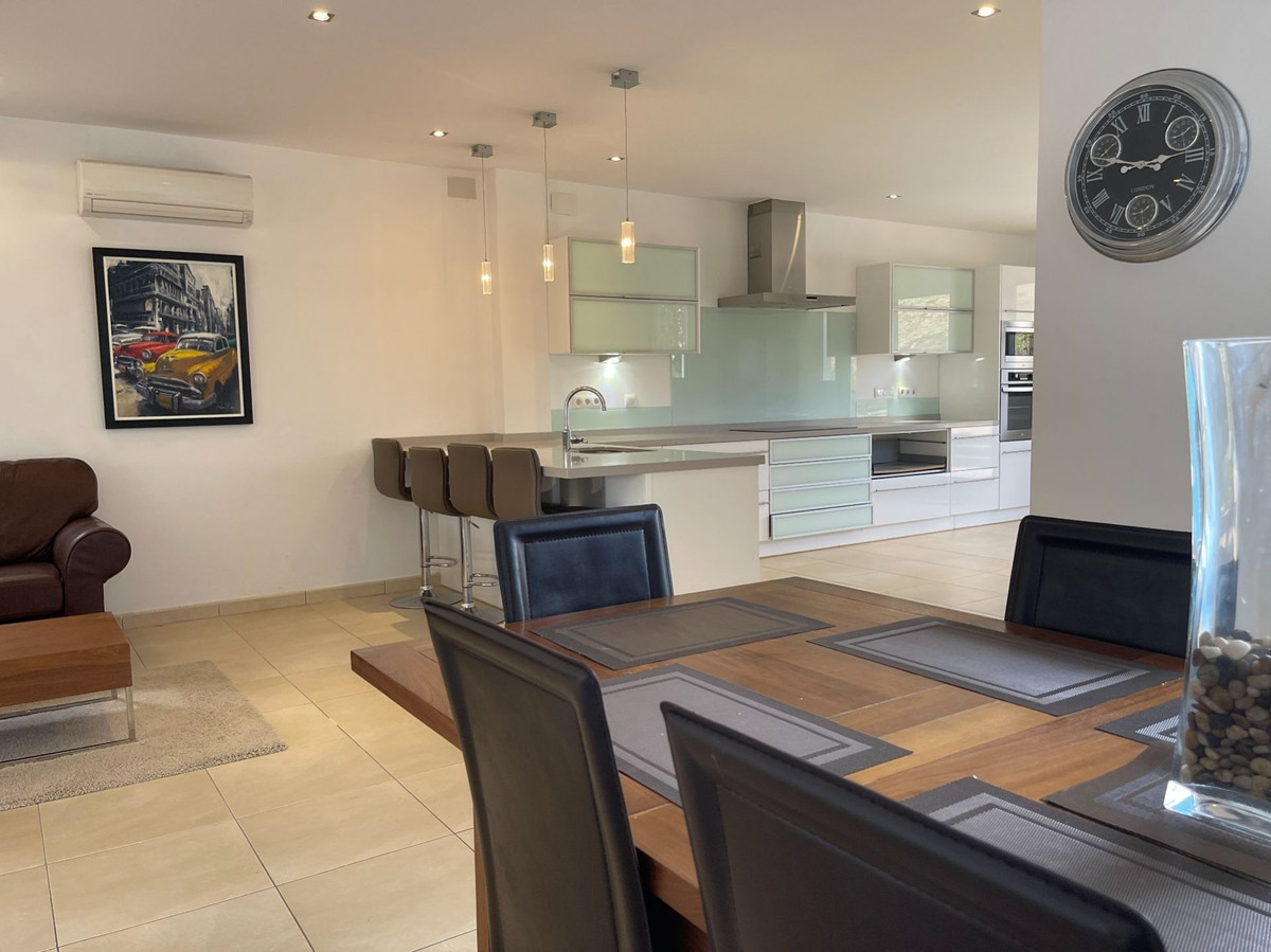 Propiedad 64