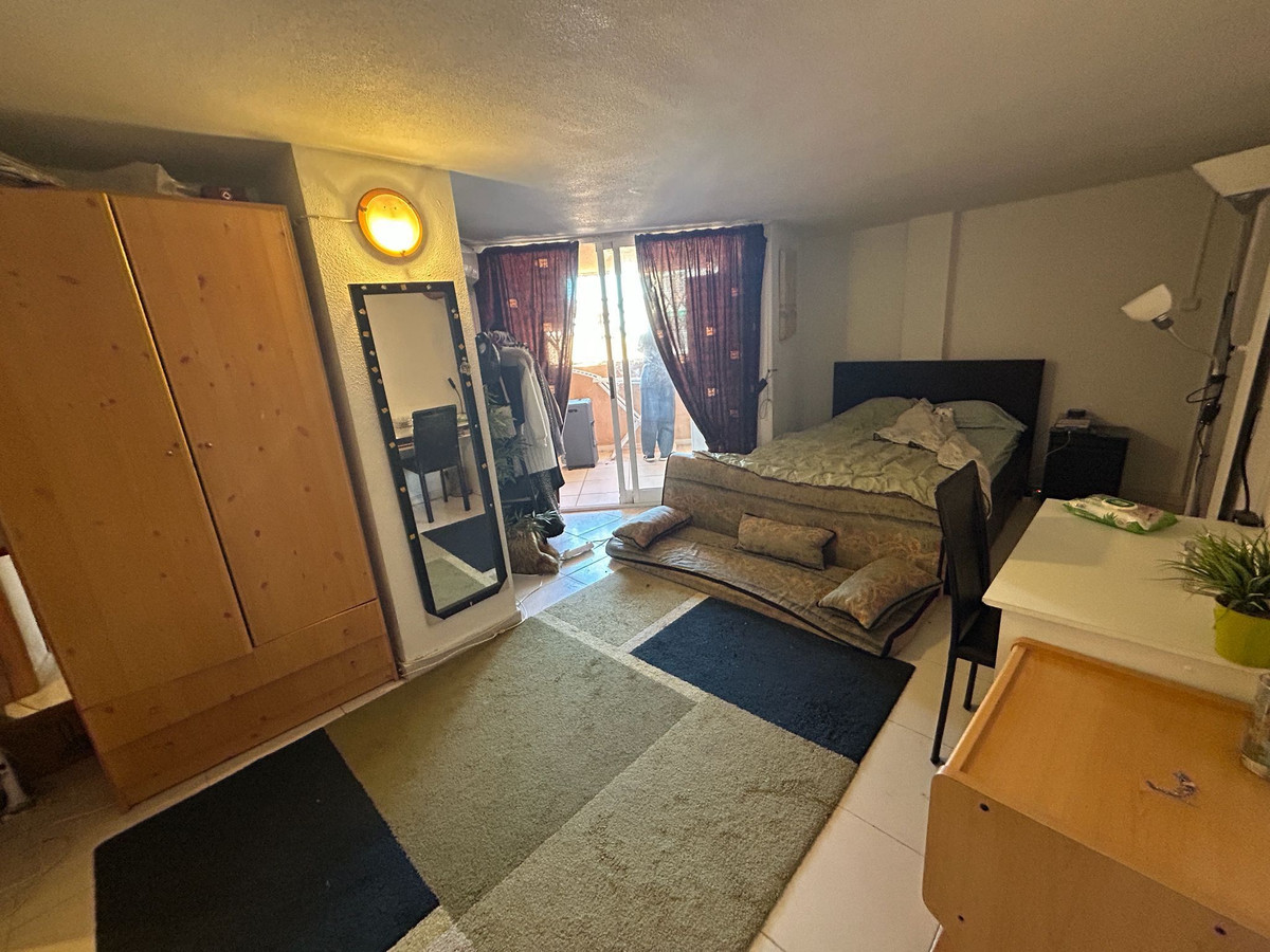 Property 16